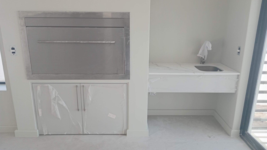 4 Bedroom Property for Sale in Sandown Western Cape